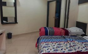 Sharan Hotel